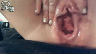 Lai amatöör tuss võtab suur dildo