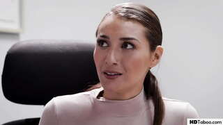 Asal Big cúntóir a bhfuil gnéas lena fear pósta boss