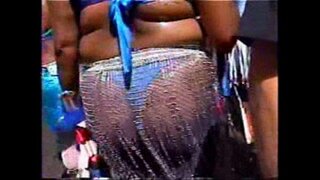 A Munkaerő-Day2k4.1-Ass2Sweet!