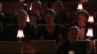 ���ელია ჯონსი-ლესბოსელი-უხეში შოუ ბოთლით და ბეისბოლის ჯოხით