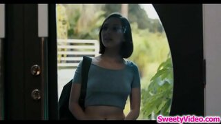 Seksi tukang pijat scissoring dengan dia lesbian pelanggan