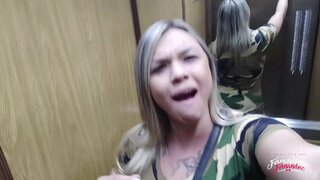 ���ોટ ચિક લોડો ચુસવું, અને મિત્રો, ડી.